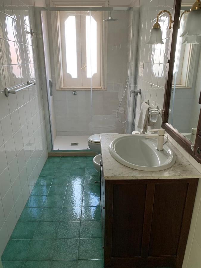 La Villa Rosa Al Mare بوزالو المظهر الخارجي الصورة