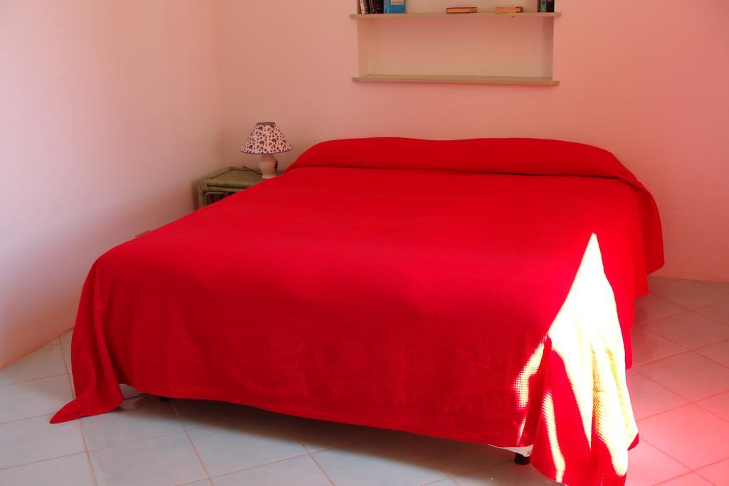 La Villa Rosa Al Mare بوزالو الغرفة الصورة