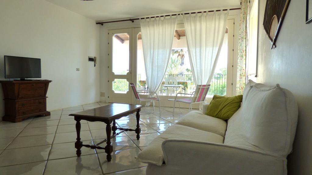 La Villa Rosa Al Mare بوزالو المظهر الخارجي الصورة